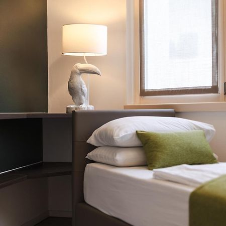 Boutique Apartments By Annalisa Torbole Sul Garda Bagian luar foto