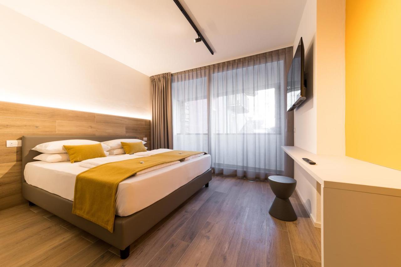 Boutique Apartments By Annalisa Torbole Sul Garda Bagian luar foto