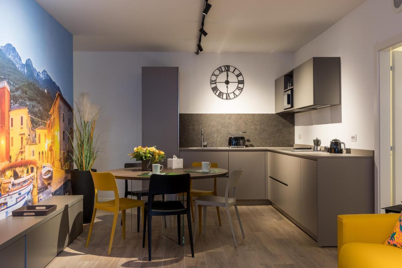 Boutique Apartments By Annalisa Torbole Sul Garda Bagian luar foto