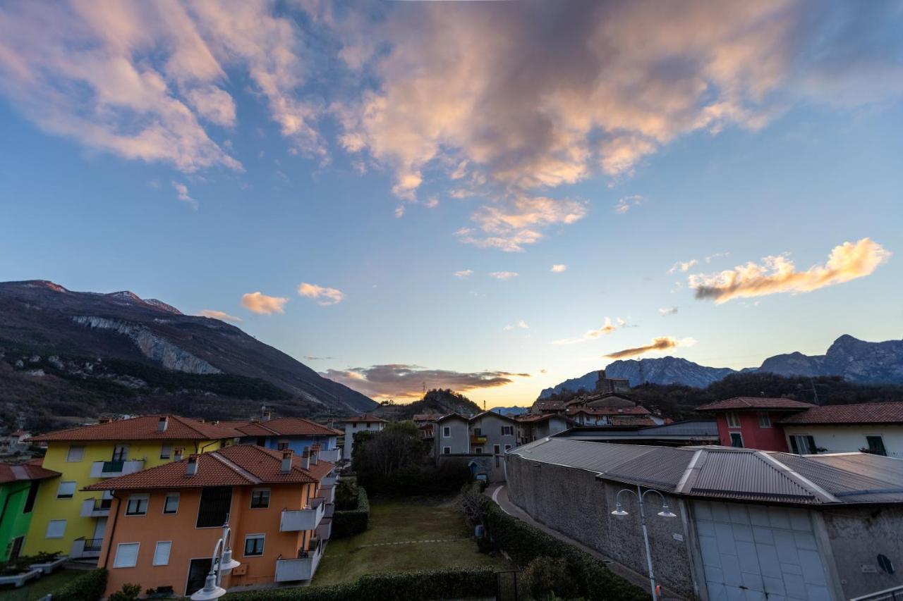 Boutique Apartments By Annalisa Torbole Sul Garda Bagian luar foto