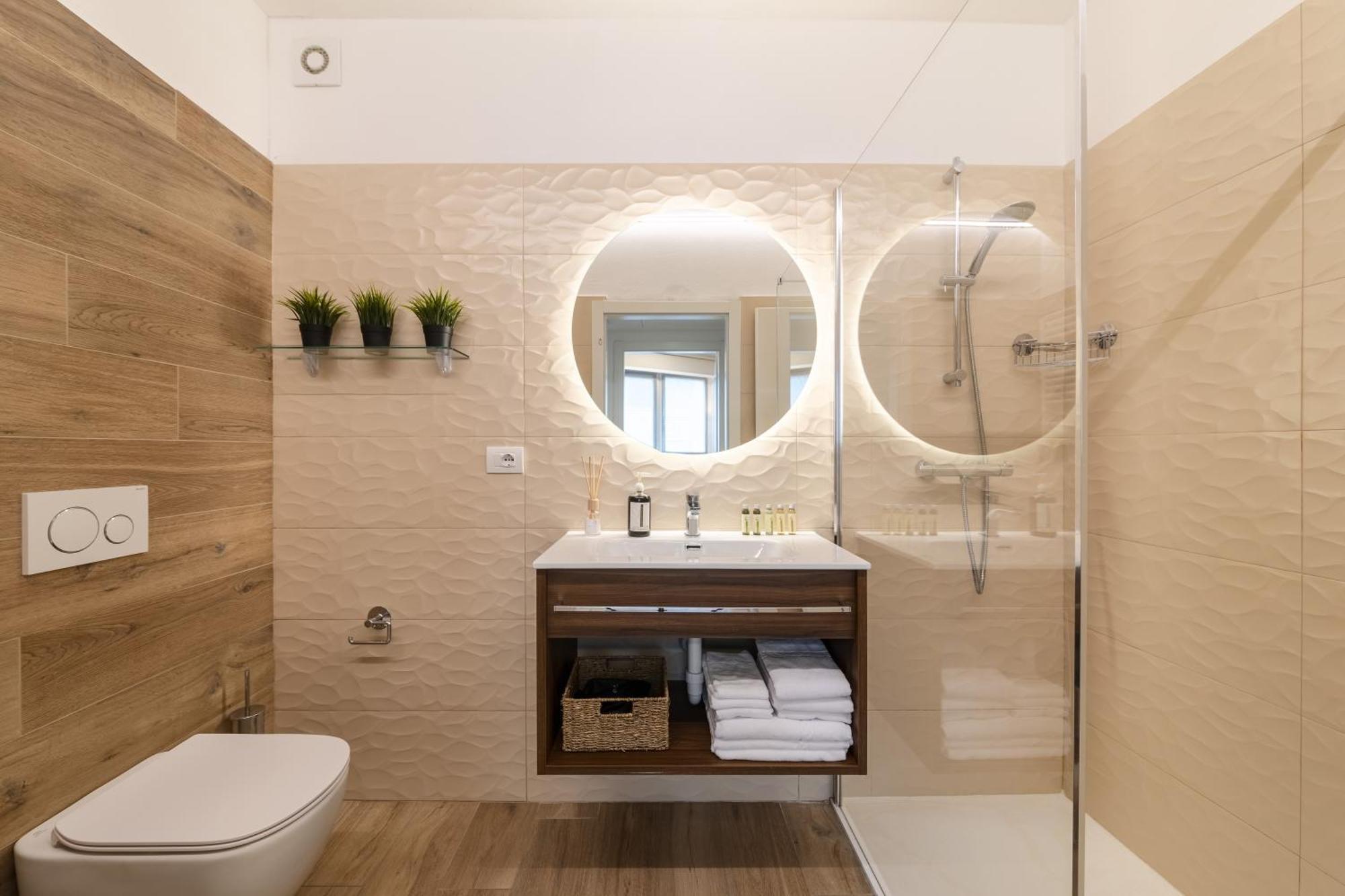 Boutique Apartments By Annalisa Torbole Sul Garda Bagian luar foto